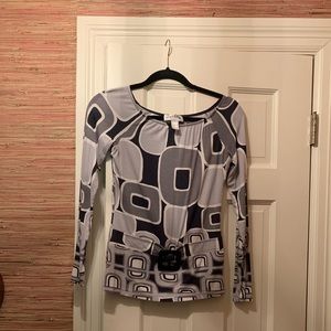 Long sleeve slim fit shirt